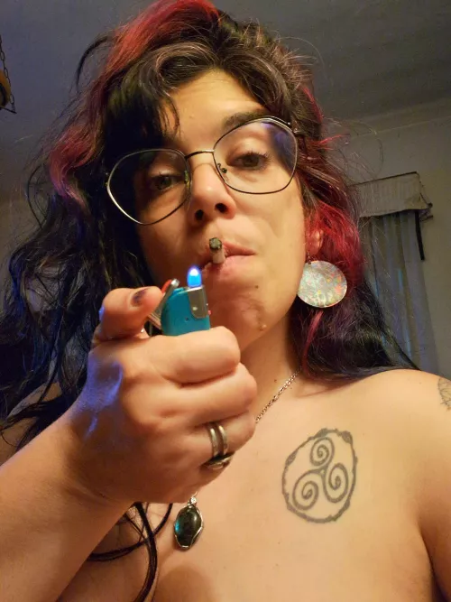 First photo here so....hi(gh)👋 by Witchielavender