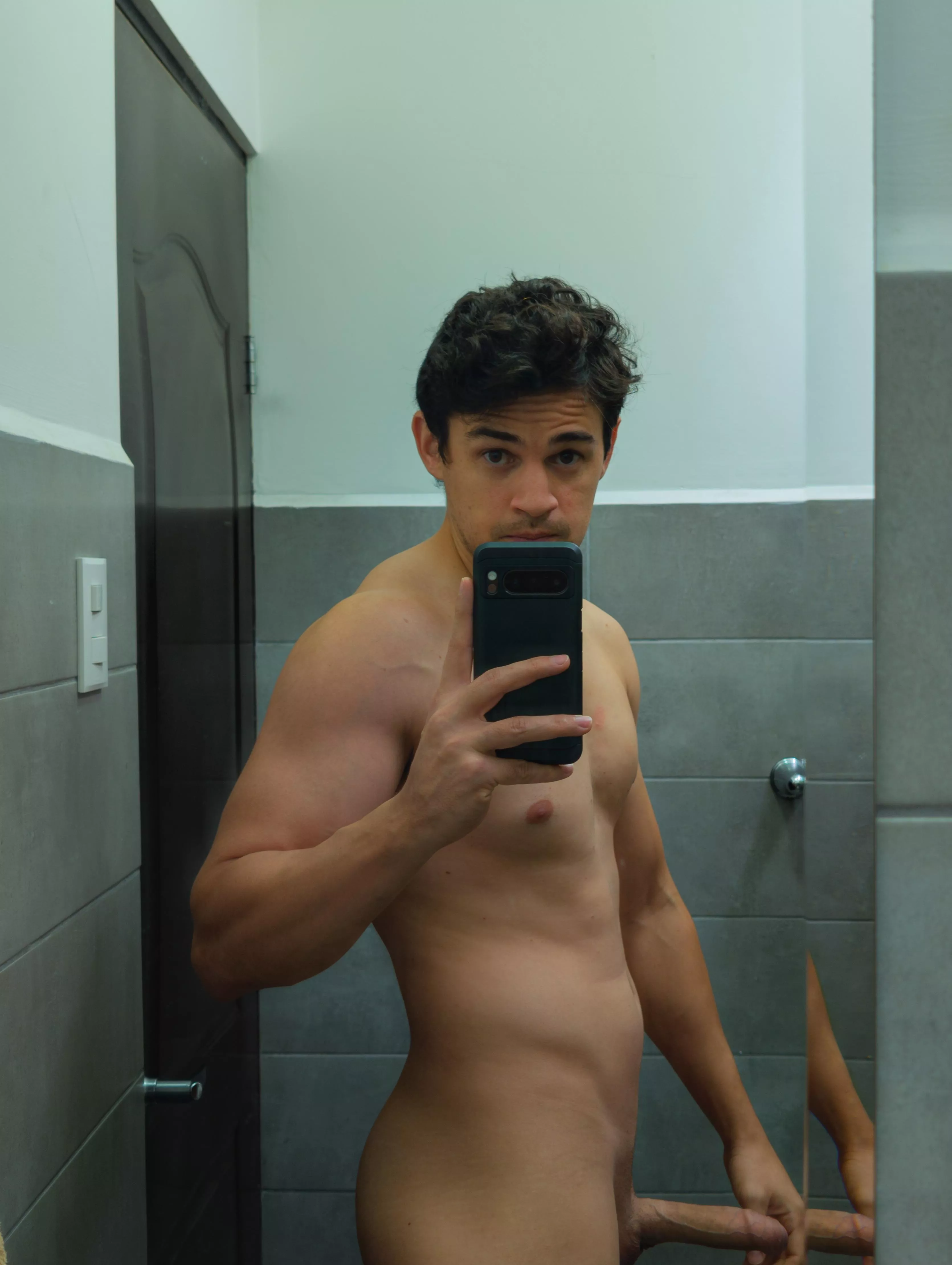 Going for a shower  posted by noname2244