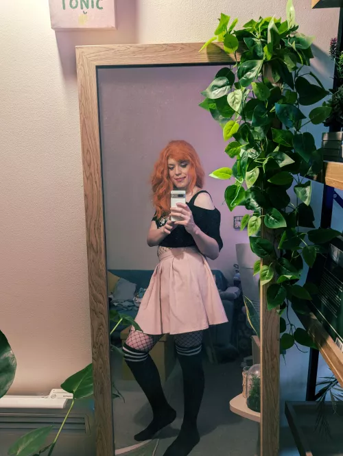 Happy Friday :D by DaceyCD