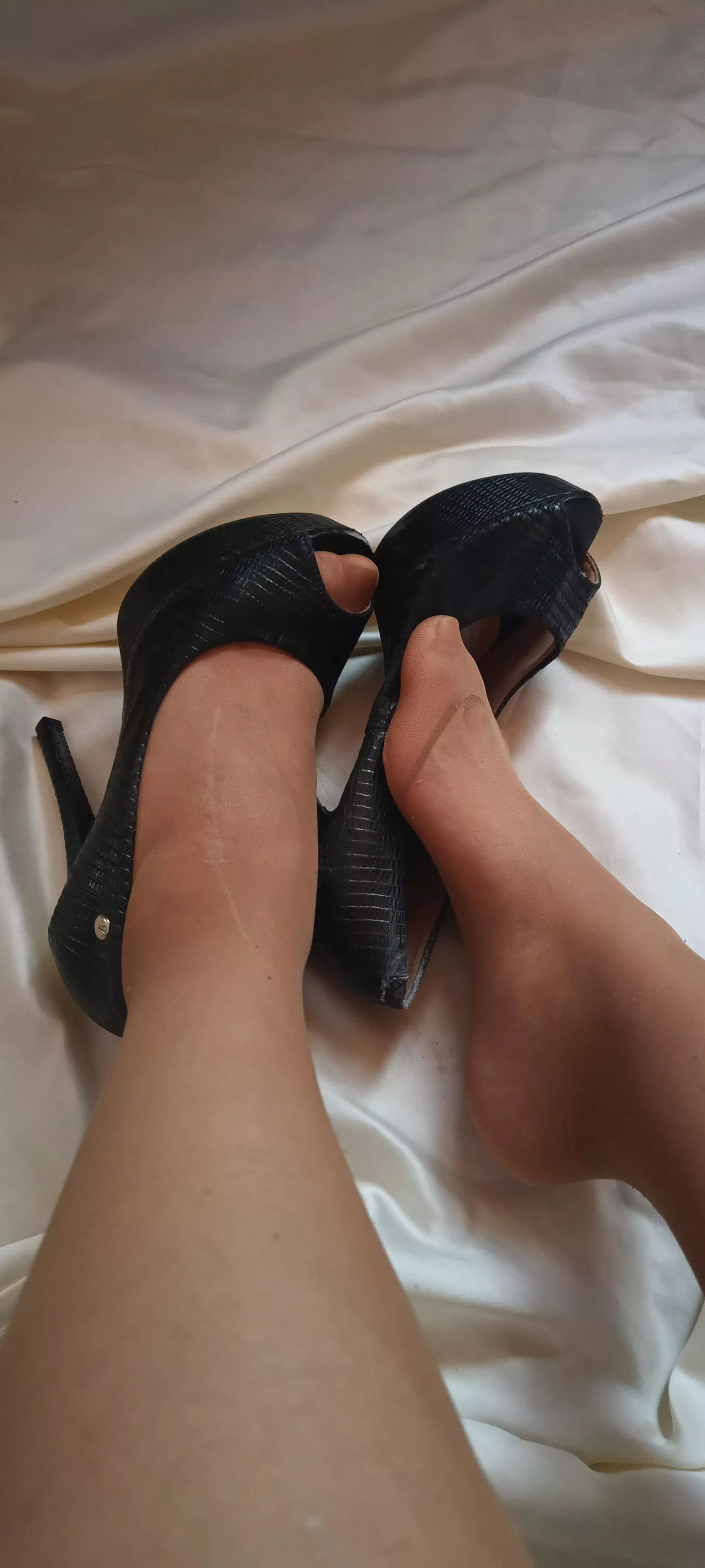 High heels, I love them 💕 posted by AccidentTall829