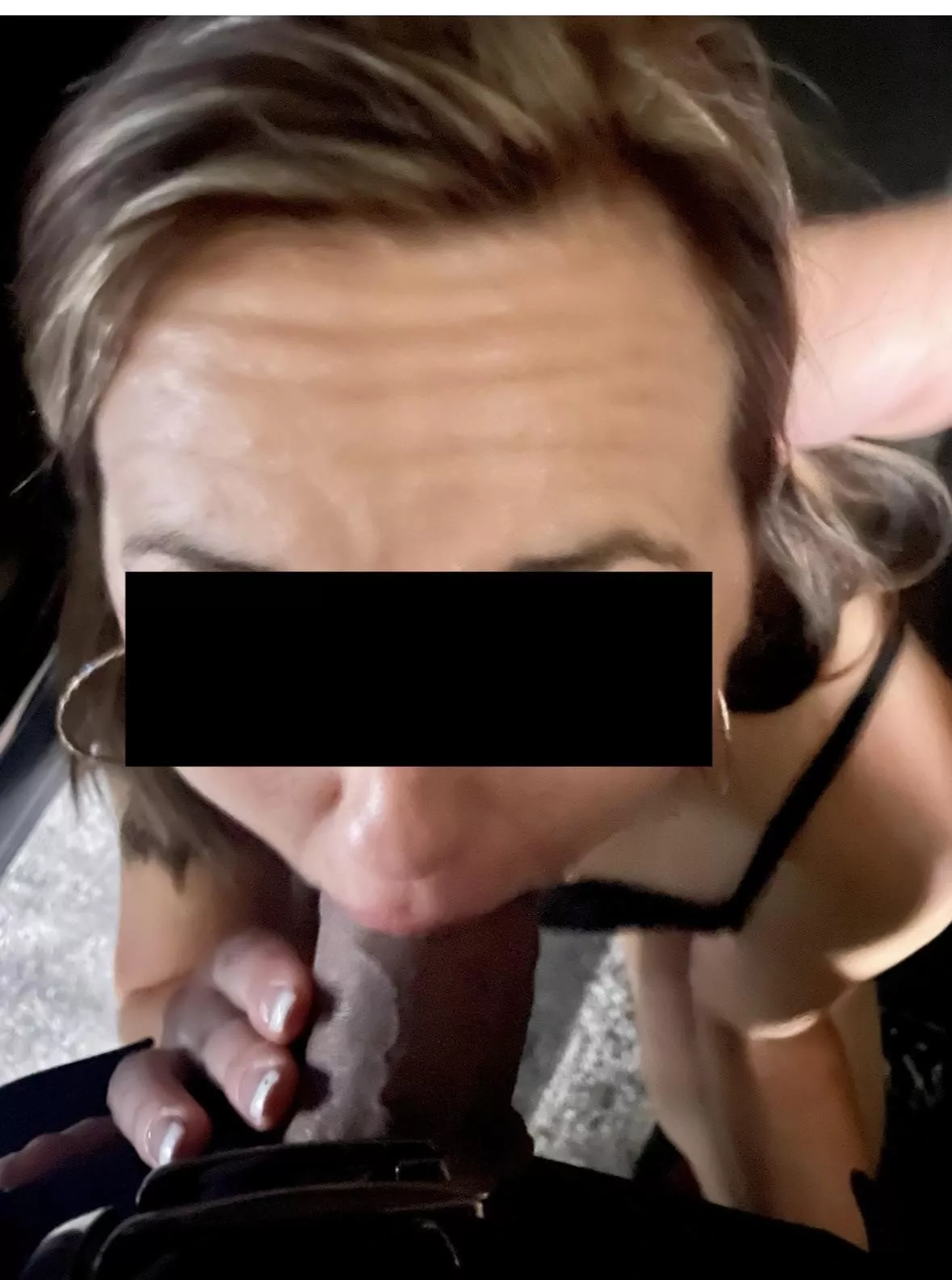 Hotwife worshiping a stranger’s BBC in a parking lot in Vegas after the club  posted by novibezzz669