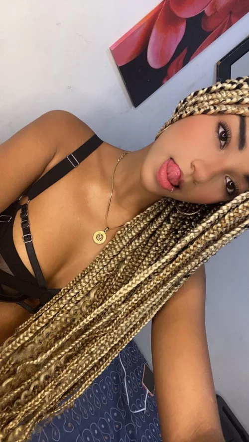 I have a snack beneath my bra, I made it for you by ujuicyanna