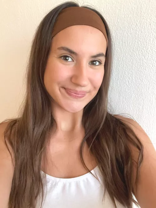 i hope petite brunettes with small tits are your type^ - ^ by brightlywizz