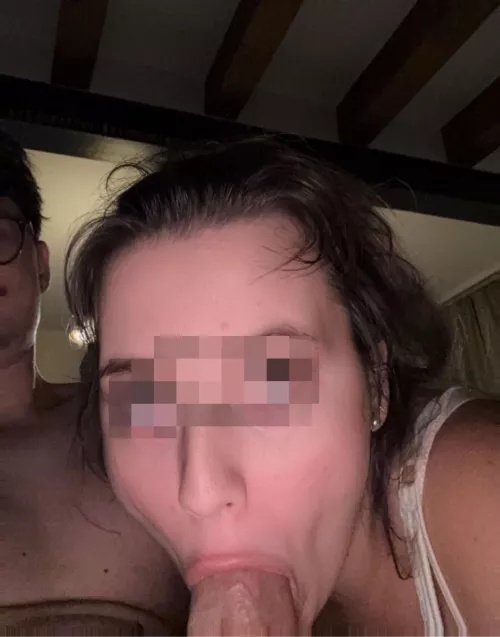 I traded a bakery for this blowjob, worth it?  by lifeofCaprice