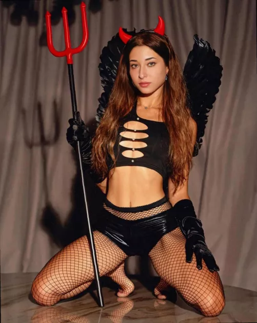 I want you to use every inch of my spicy body seductively, and when I mean use it i mean it roughly by Hazel_Tight6576