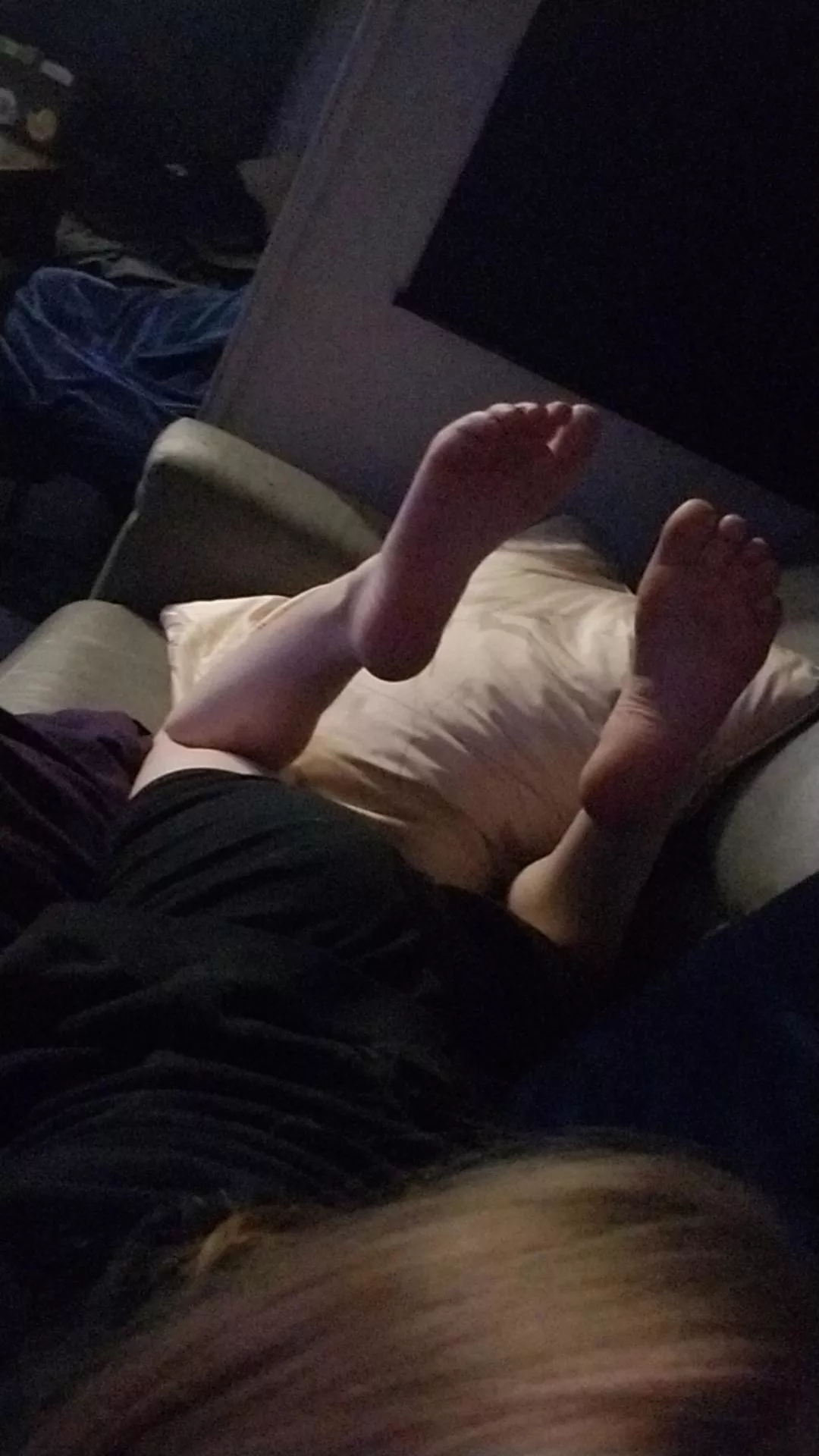 I'll do anything with my feet posted by Angelicskinn