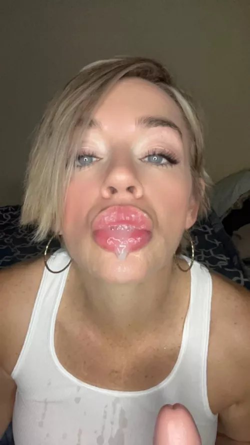 it drips down all over me by SashaSins555