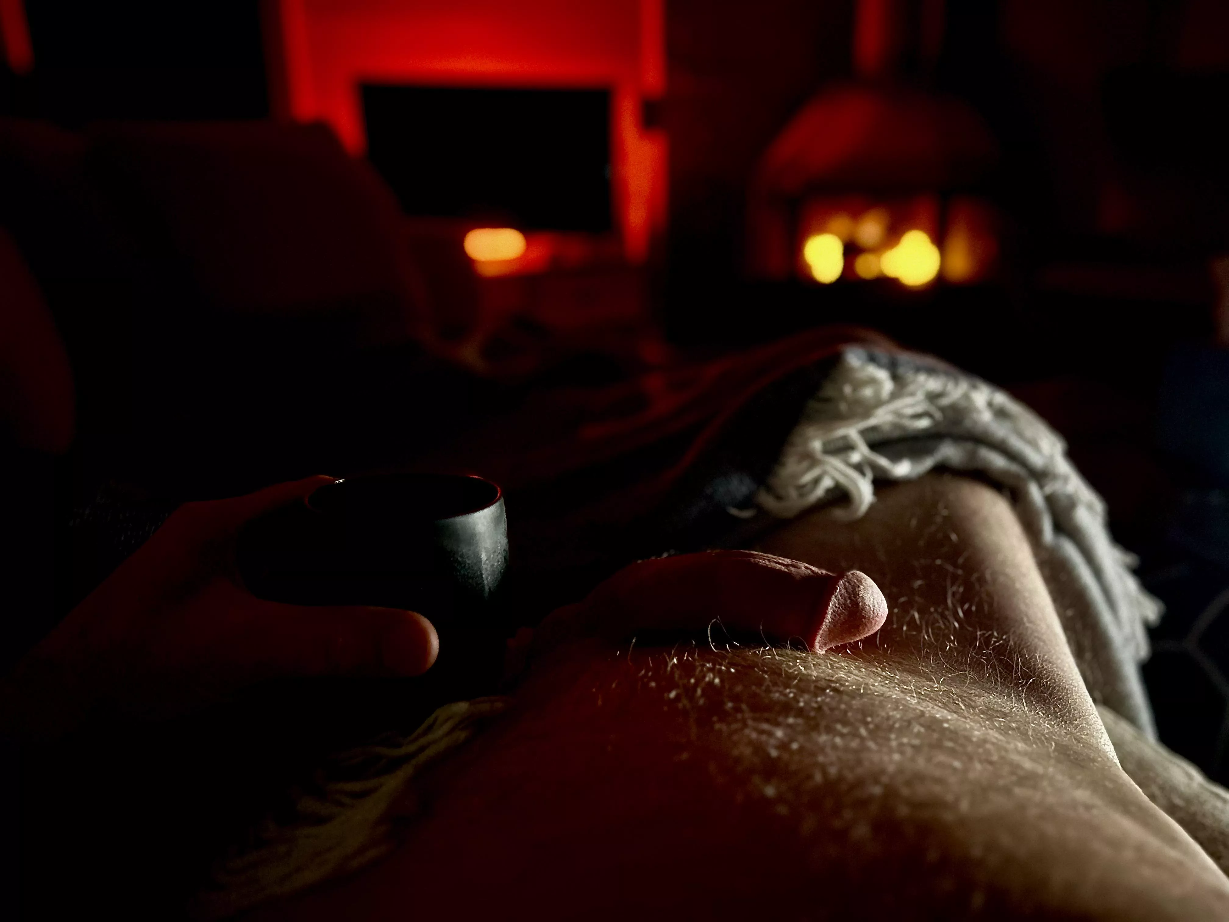 late night glow posted by mufasjg