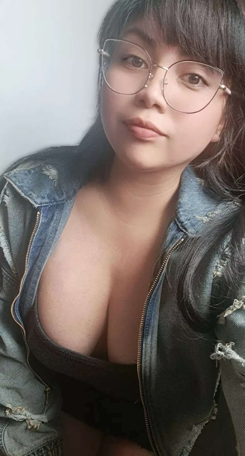 Let me come closer and explain this exercise step by step  posted by SexyAzucena