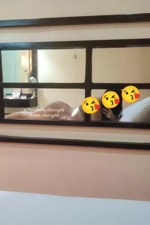 Let's G tonight 🍑👋🏻 by Inevitable_Cherry08