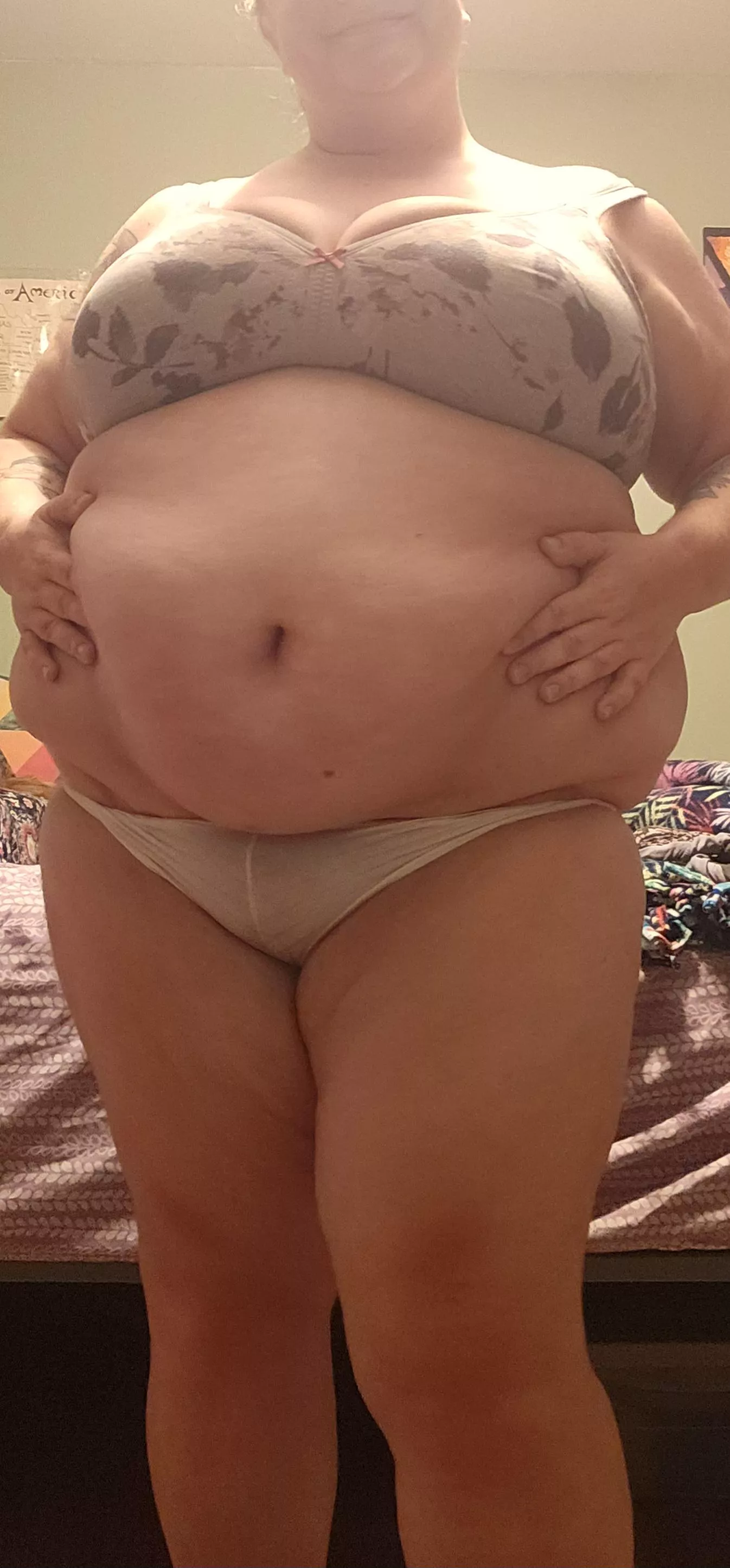 Love showing off my panties 😈 posted by twentyfourseven8