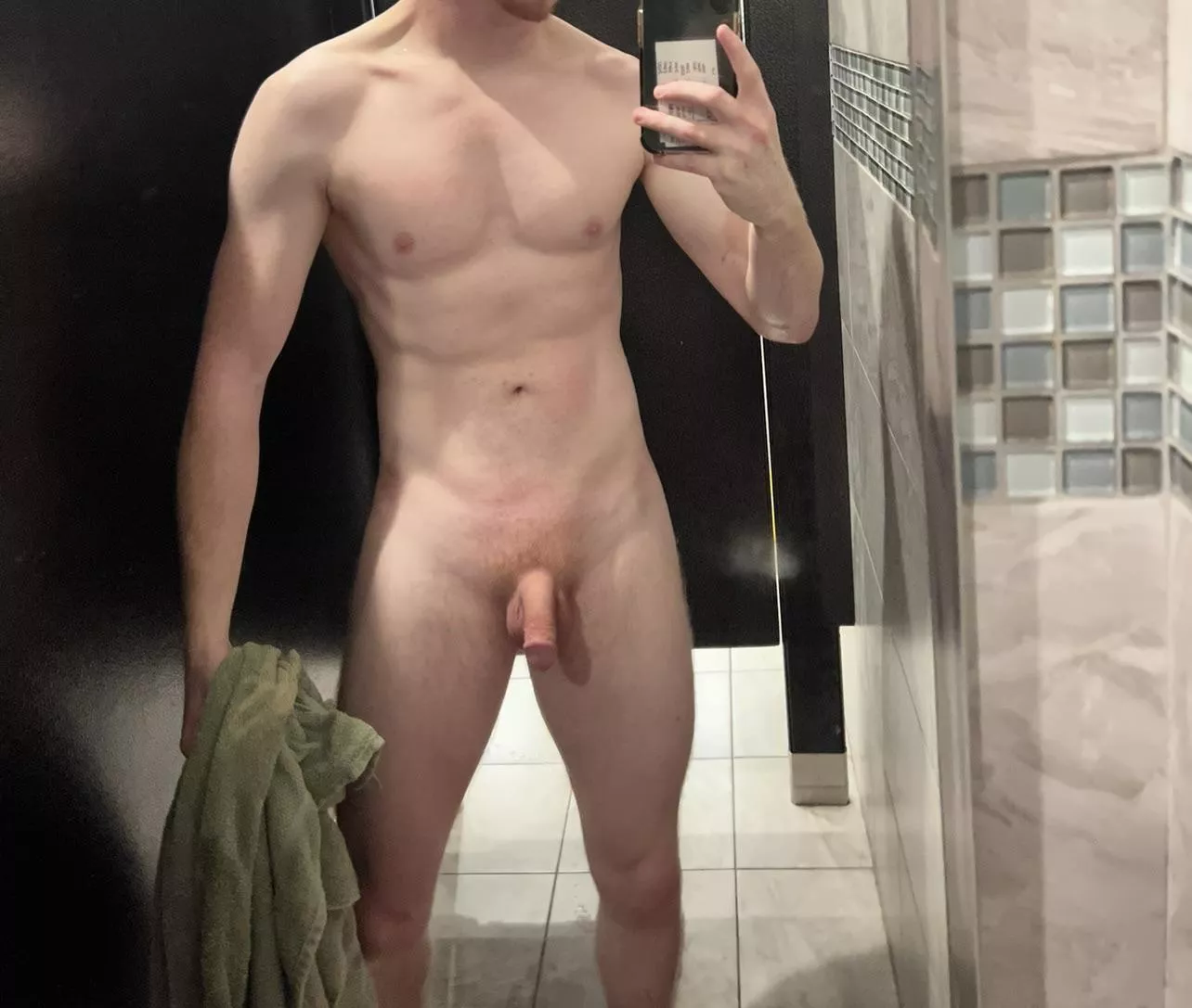 (M) rate me?  posted by Lucky-Trash-3109