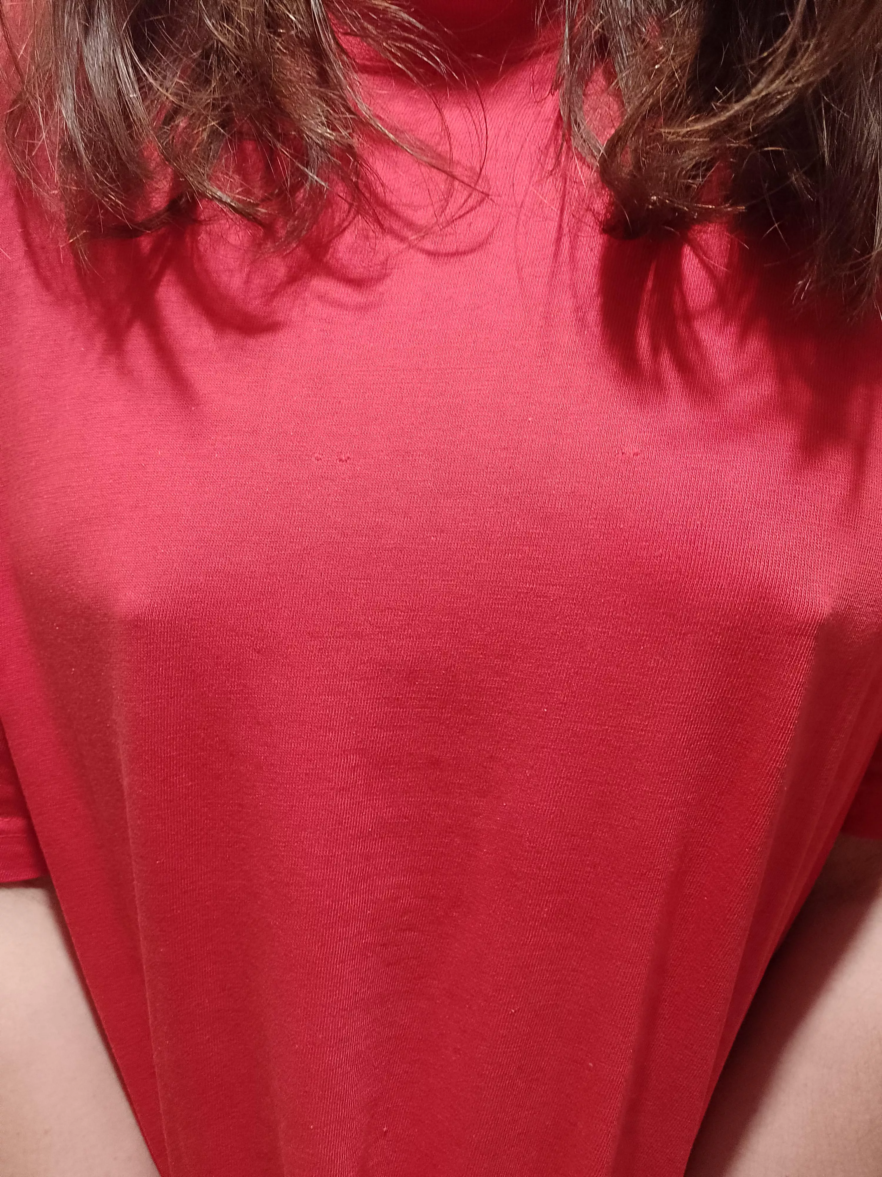 Red detail posted by isa_bea