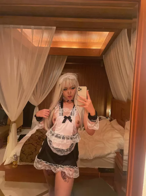 Softly shy but always ready to mischief! by crispsau