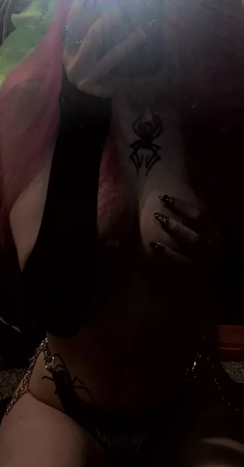 Tattoos and temptation by LivingDeadGothh