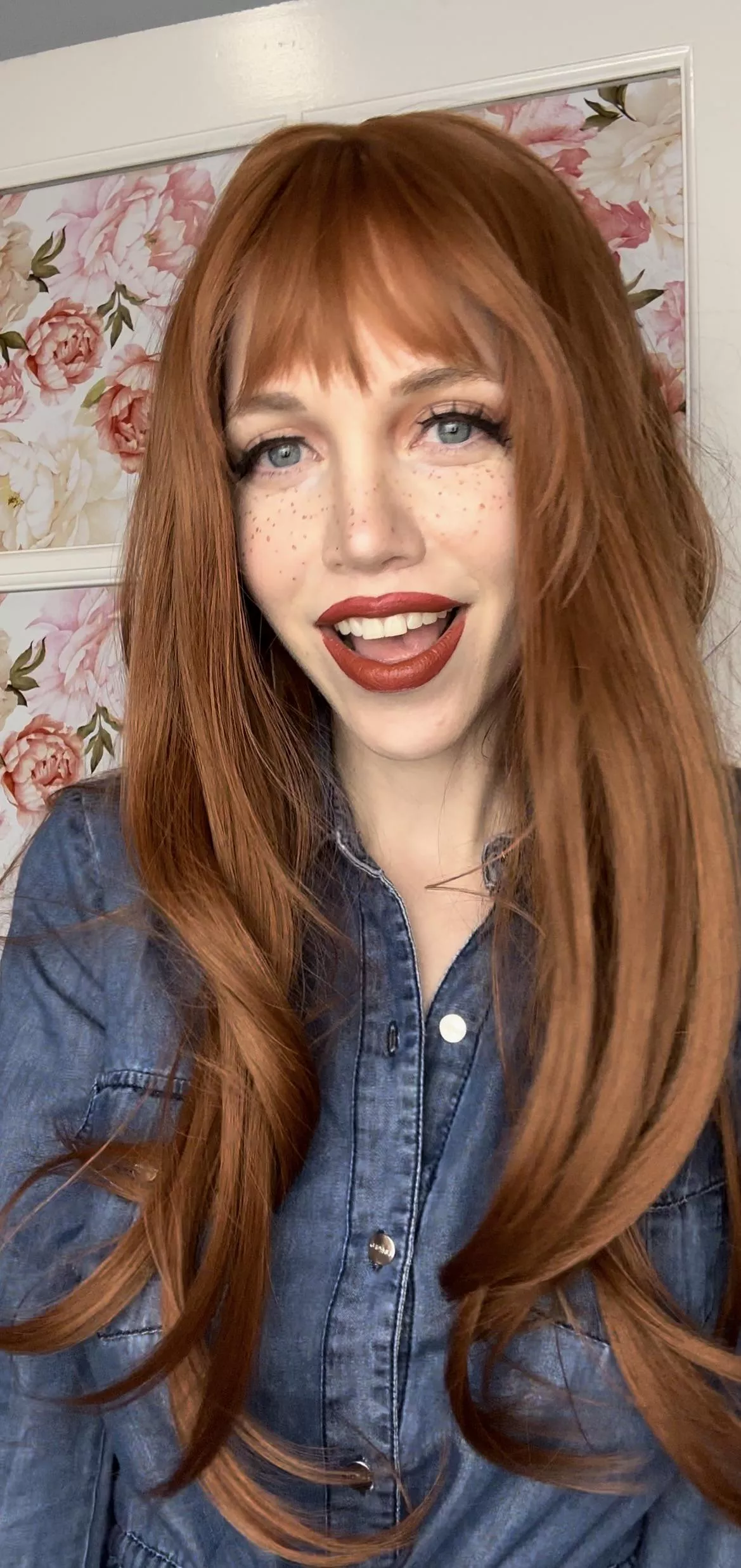 The friendly girl next door that has a very squeaky bed frame [IRTR] posted by KimBluestone