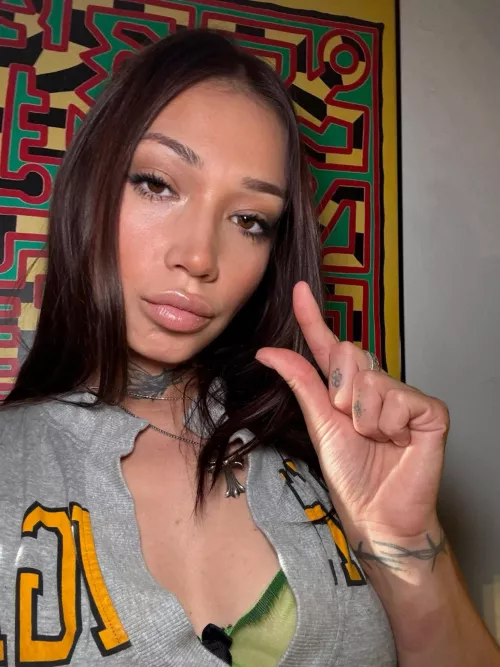 You're tiny & pathetic. At this point the only thing you can do for me is add to my wealth. by Constant-Dentist5607