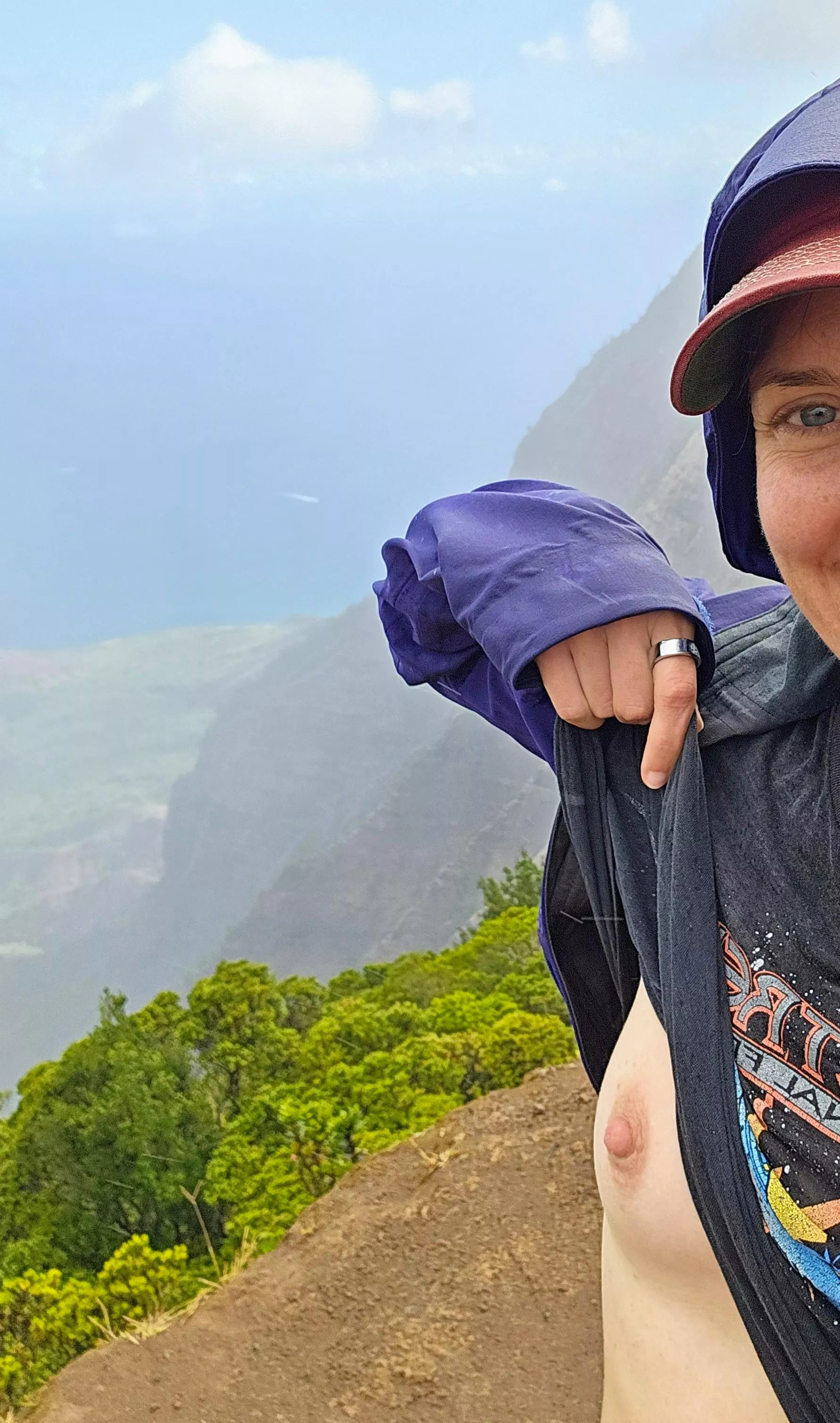 A hike just isn't complete without a peek! posted by thegoodbugs