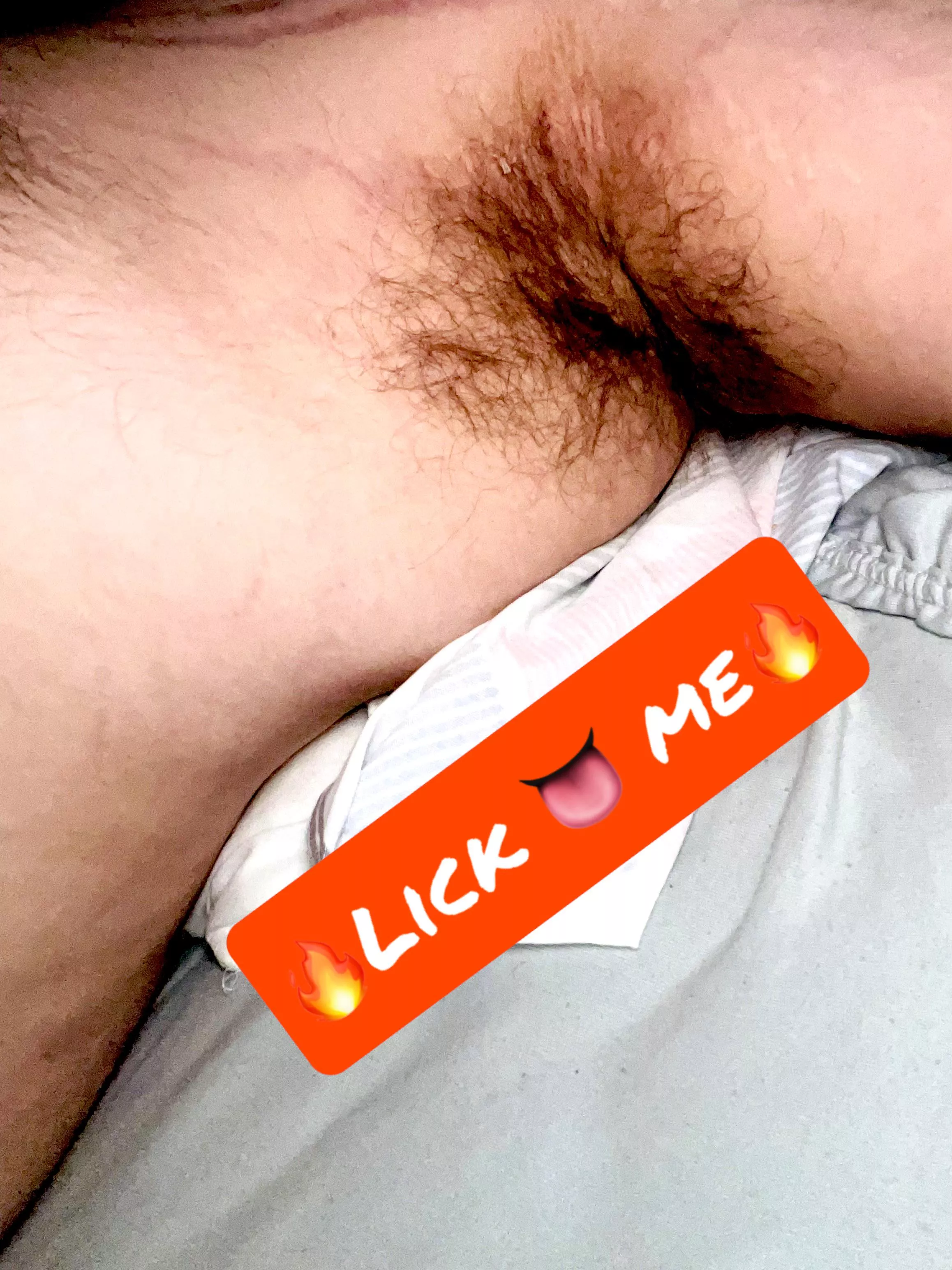 Anny lickers ? posted by alarivs