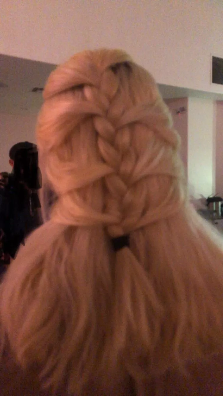 Blondes do it best(: posted by Blondebottom-