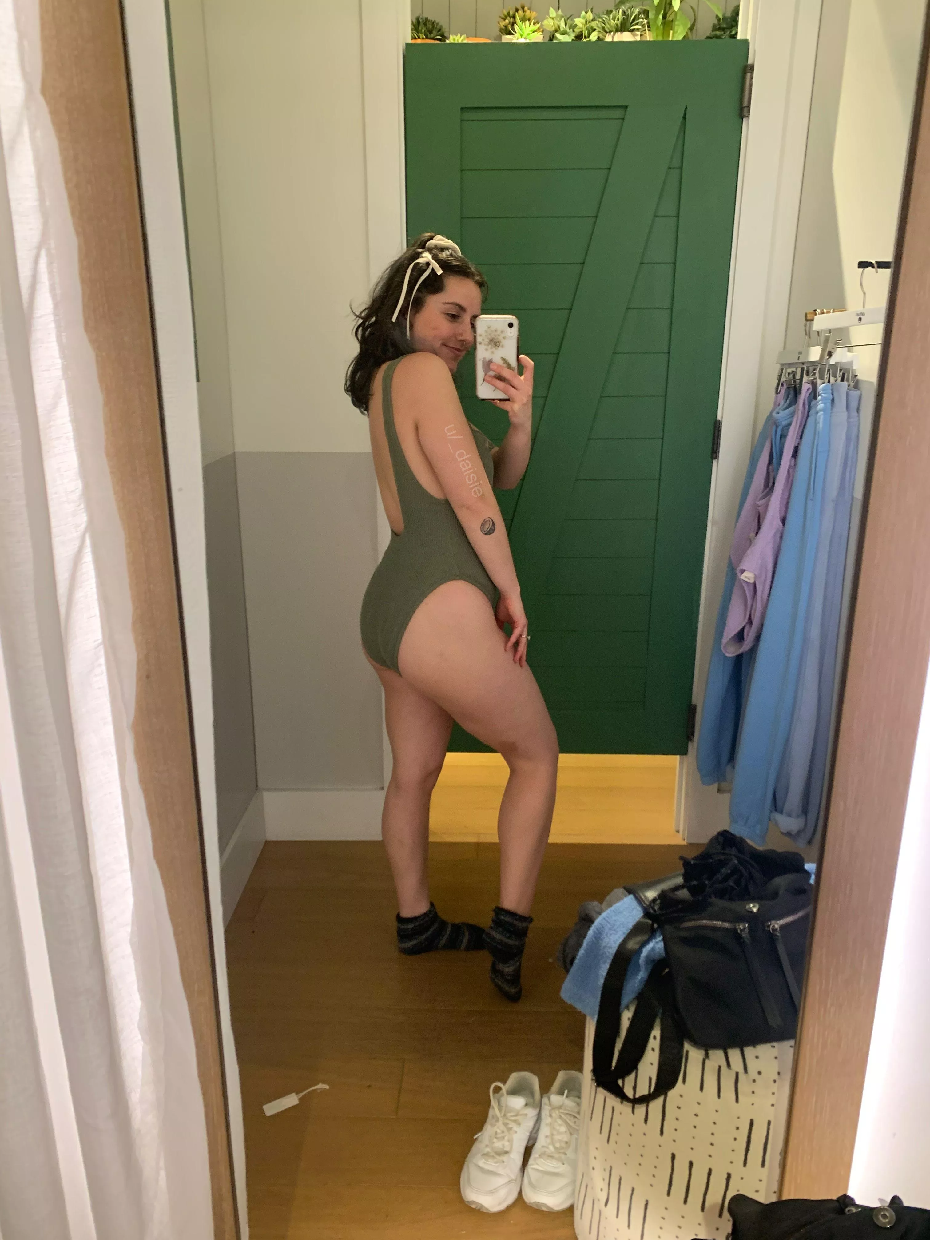 changing room pic ;) posted by _daisie