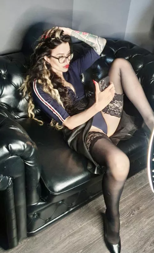 Come spend day naughty together, join me  by Juliadomaina