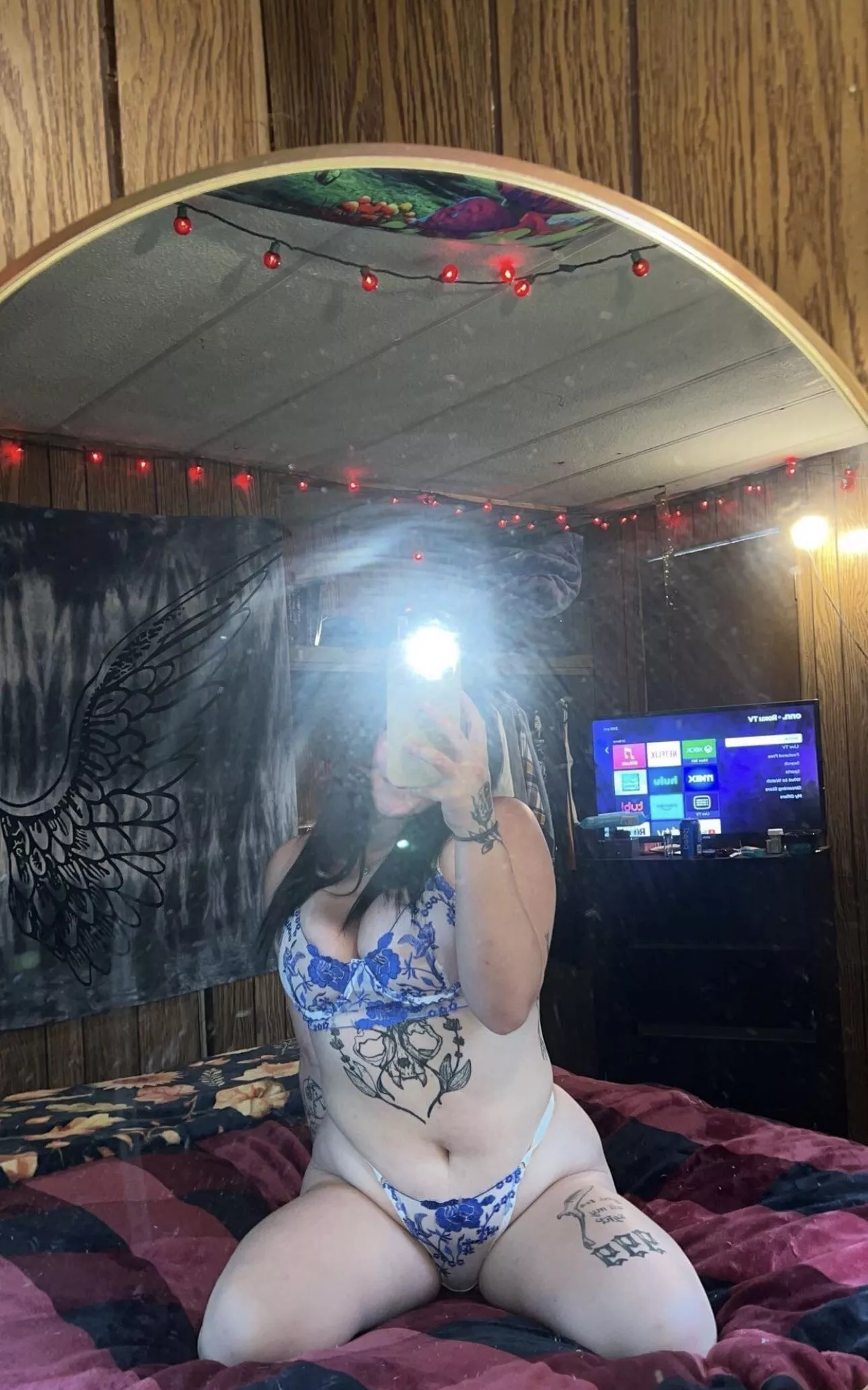 Do you like blue?🩵 posted by Dumbbitchjesss