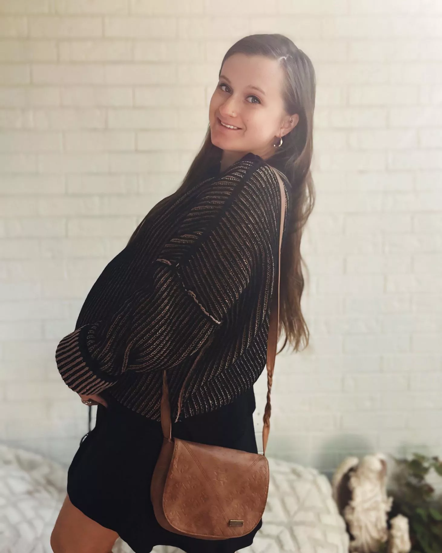 Do you stare at pregnant girls in public  posted by littlesadiespade