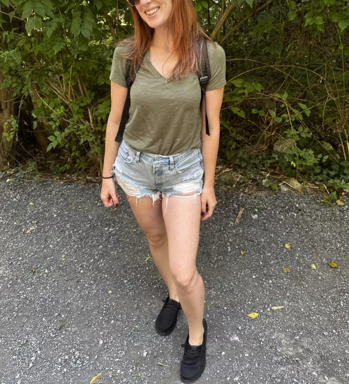 Honest thoughts on my post 4 kid mombod at 32f by Cay_Bakes