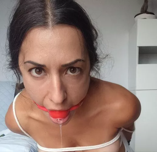 I hate you by Laucut