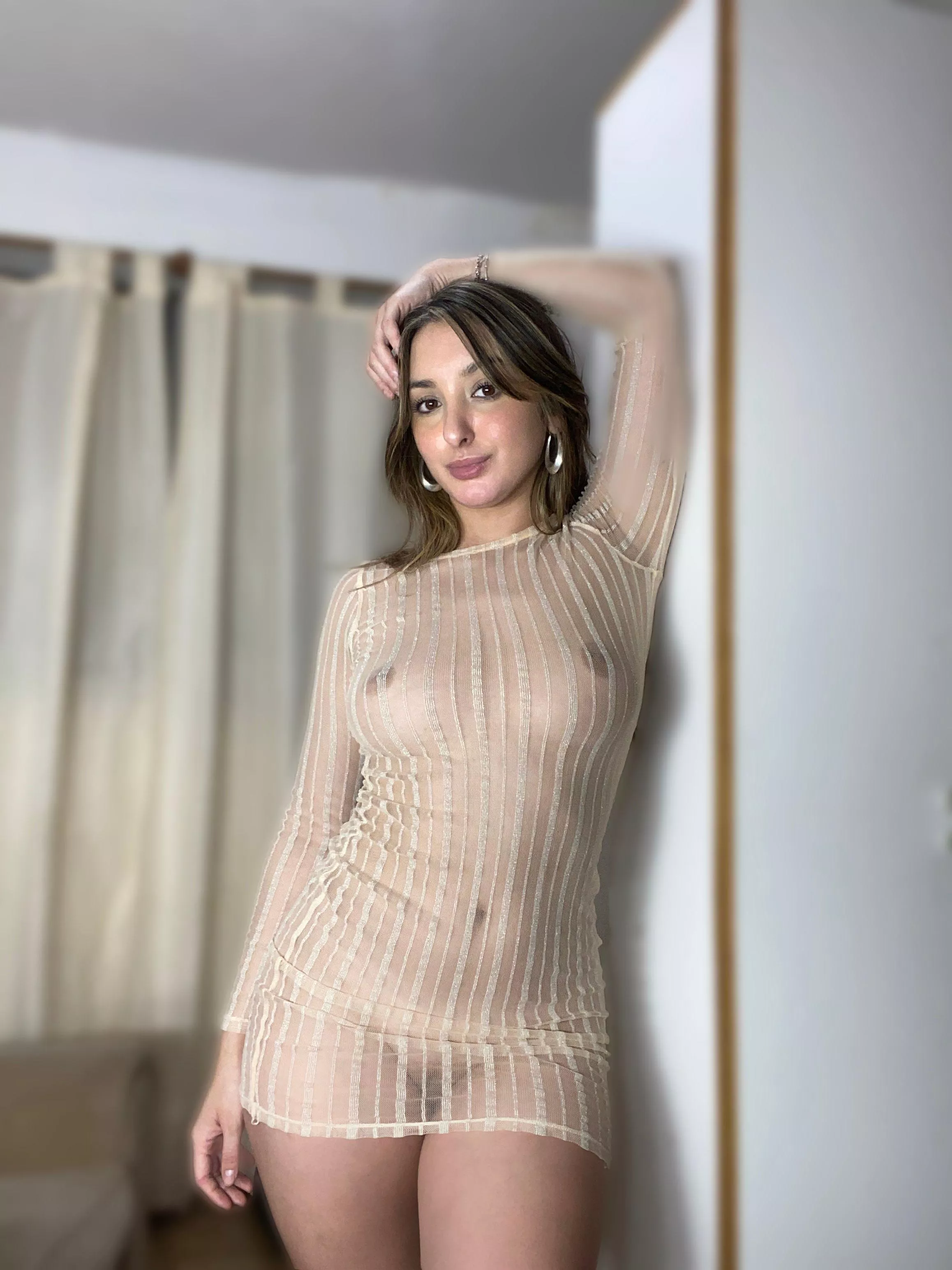 I just found a perfect dress to wear on our first date posted by SparklingSamantha