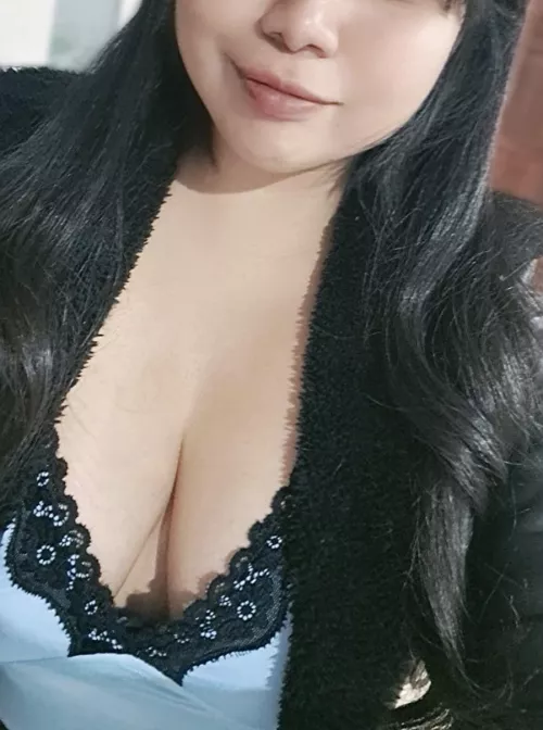 I just want to make a good impression  by SexyAzucena