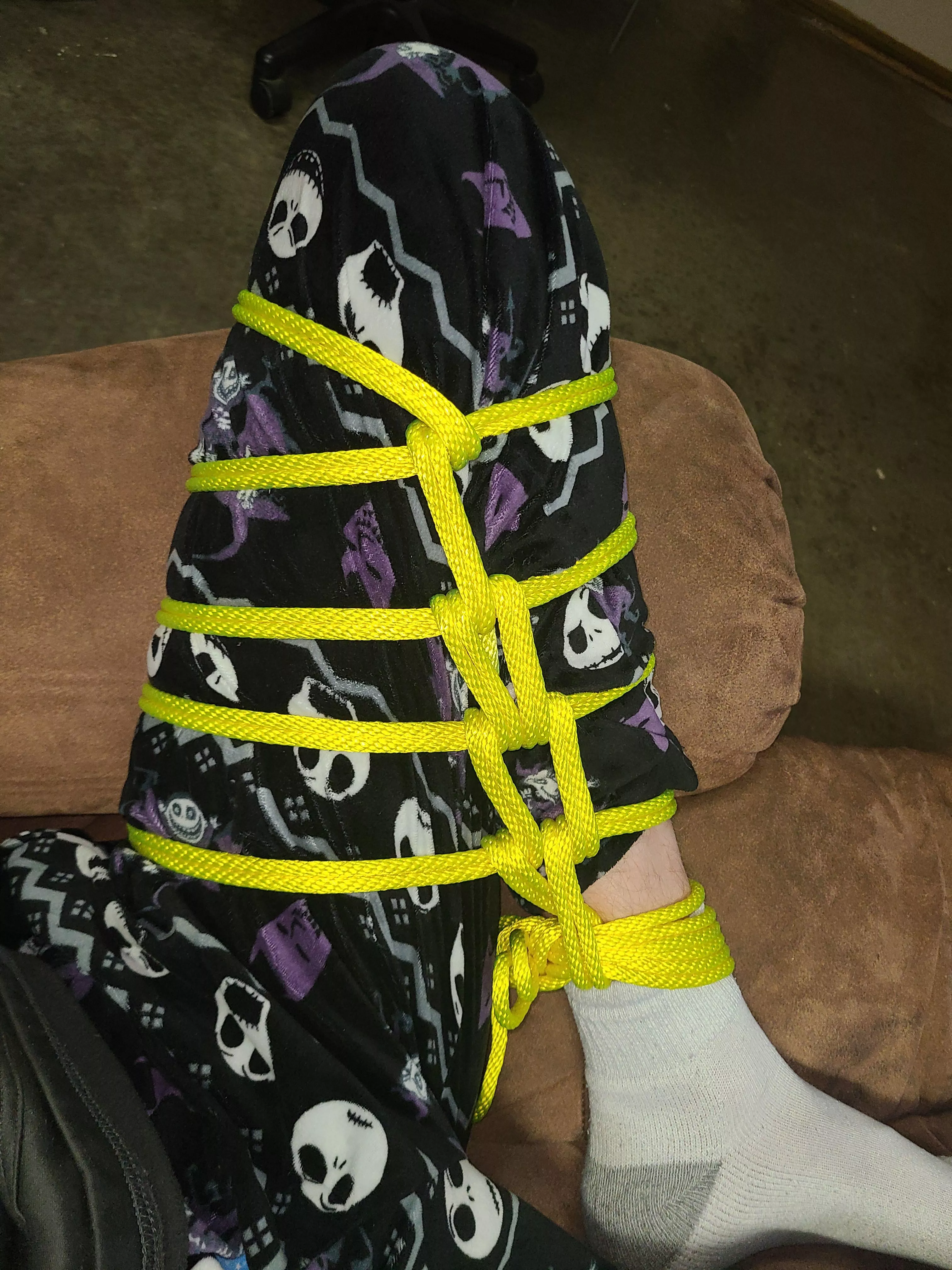 Just having some fun with rope tonight. Beginner here. posted by Frosty-Source-406