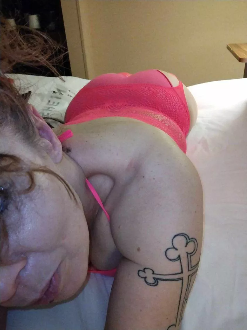 Lonely does anyone wanna come keep me company 39f mansfield area posted by Few_Ice_7846