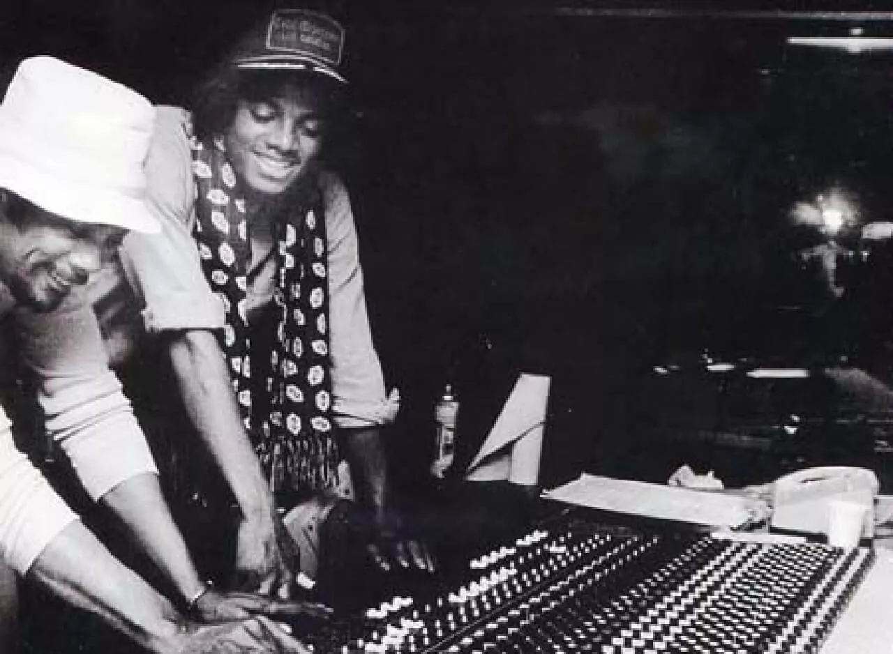 Real photo emerges of gay IDF veteran Adam Friedland in blackface posted by Zachabuchis