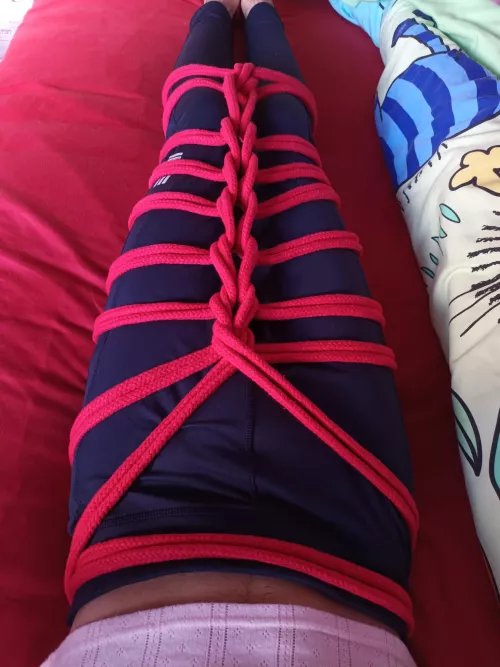 Second attempt at a mermaid tie on myself by Curious_Nightmare