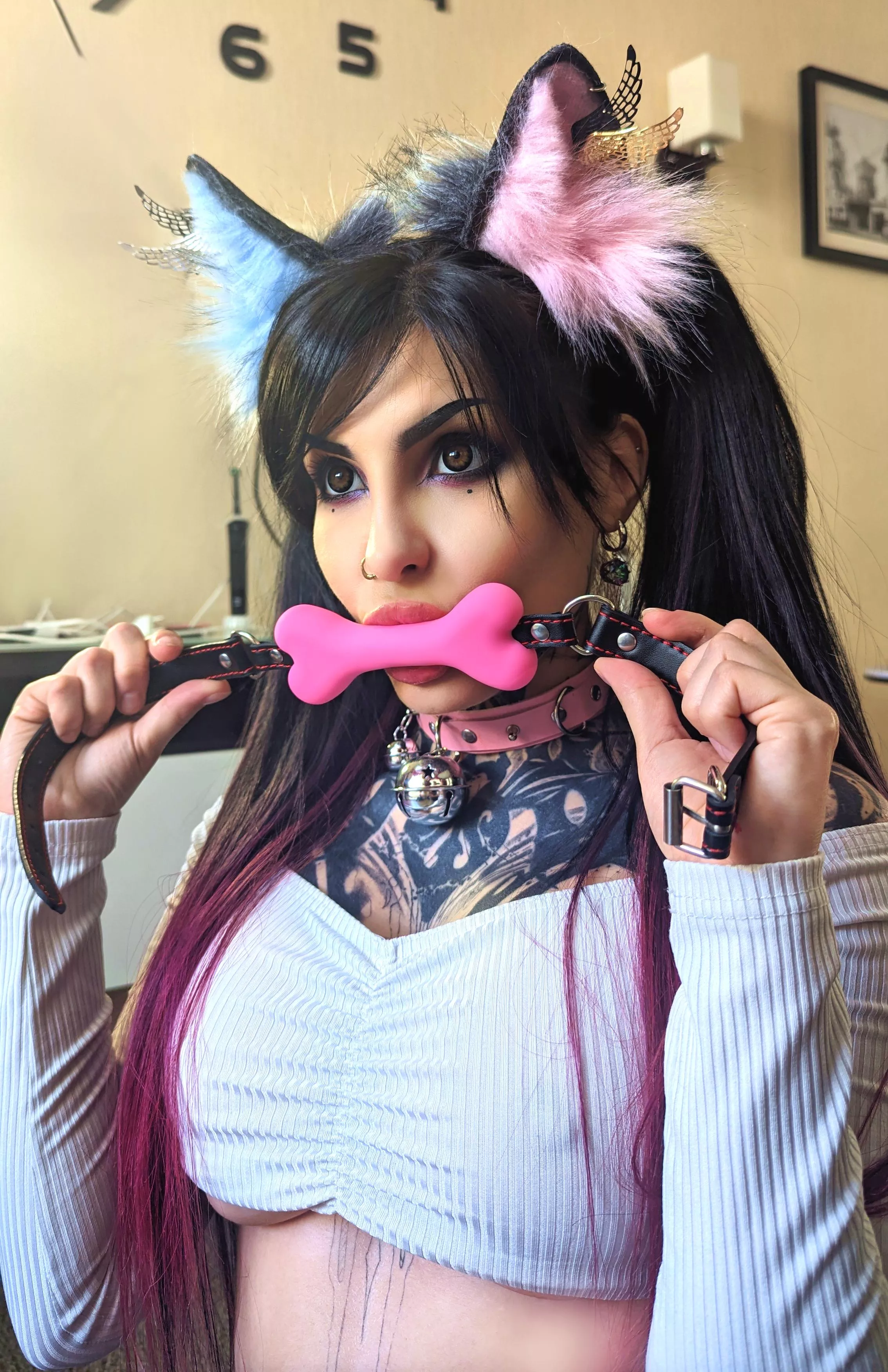 Sometimes Master prefers me silent posted by Vampandbeauty