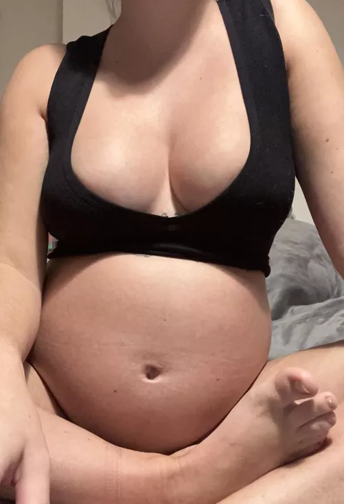 Sorry, my feet were in the way.  by Kind-UI