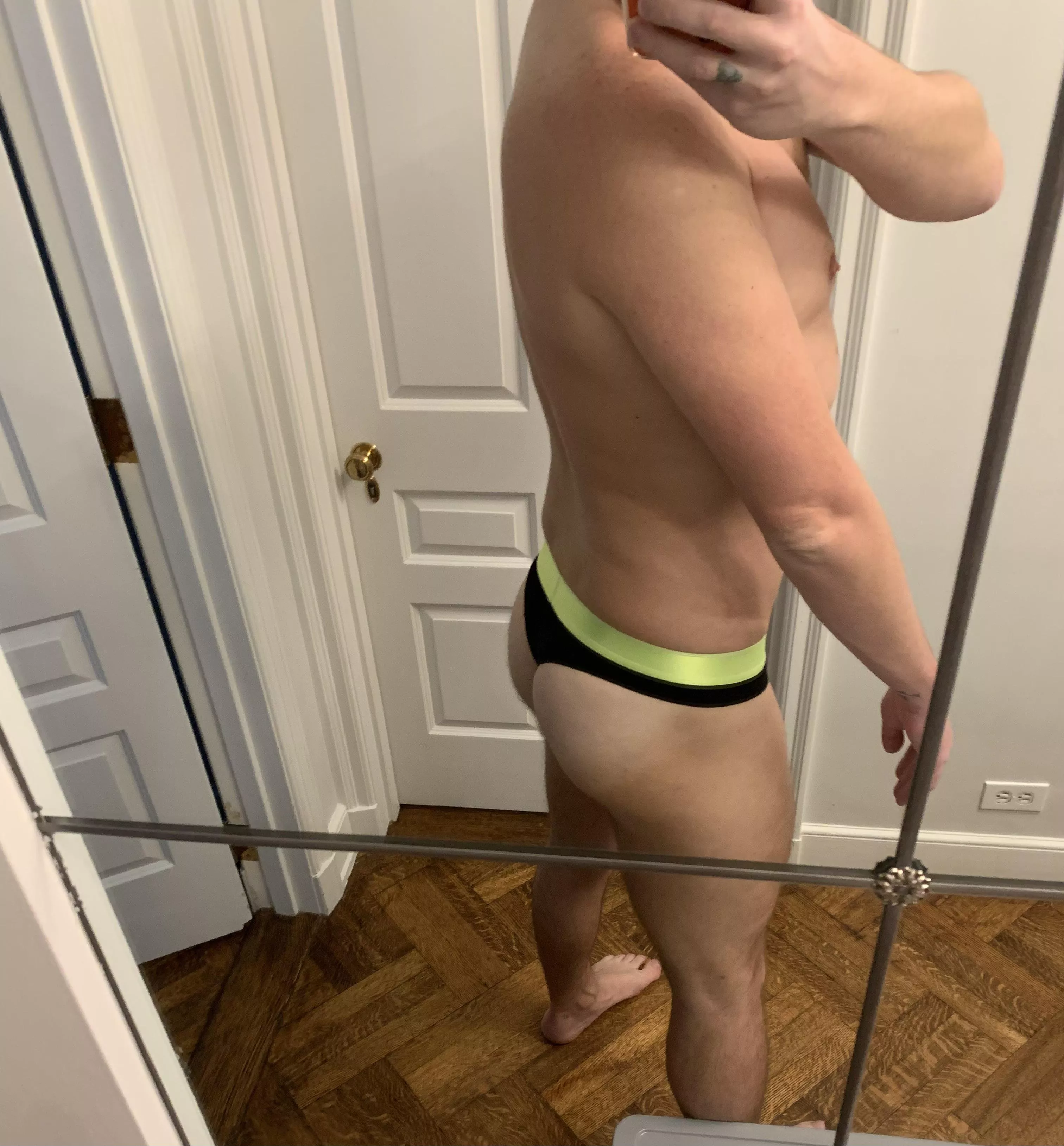 Summer speedo lines 🩲  posted by JonasDelvey