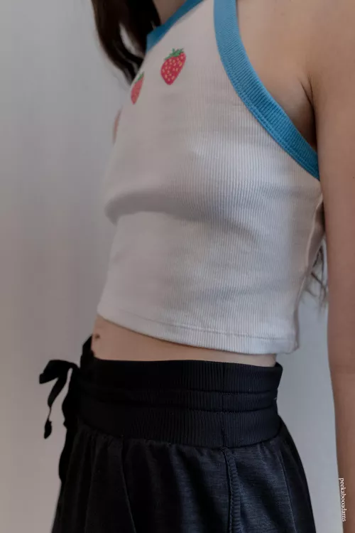 Sweet and juicy like a great strawberry by peekabooadams