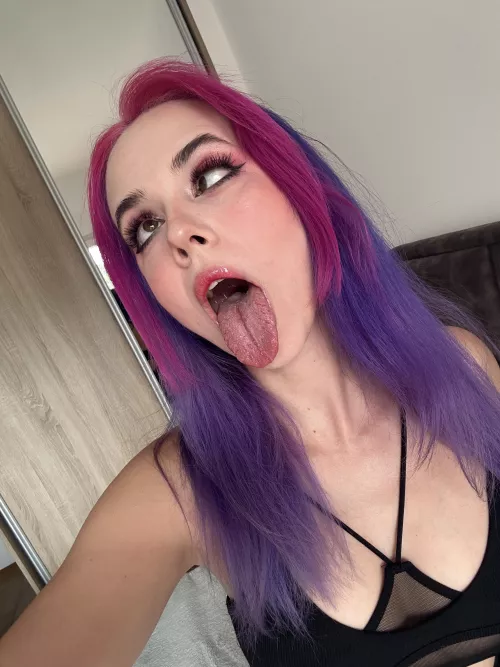 Target acquired by CharmingMistress