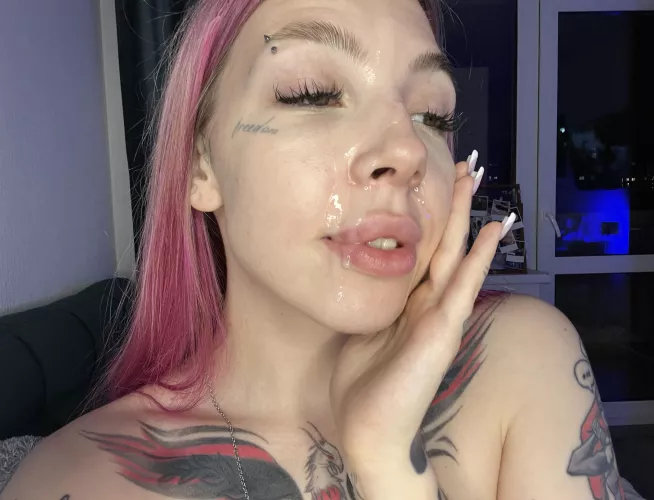 that semen looks hot on my innocent face by StrawberryJoyy