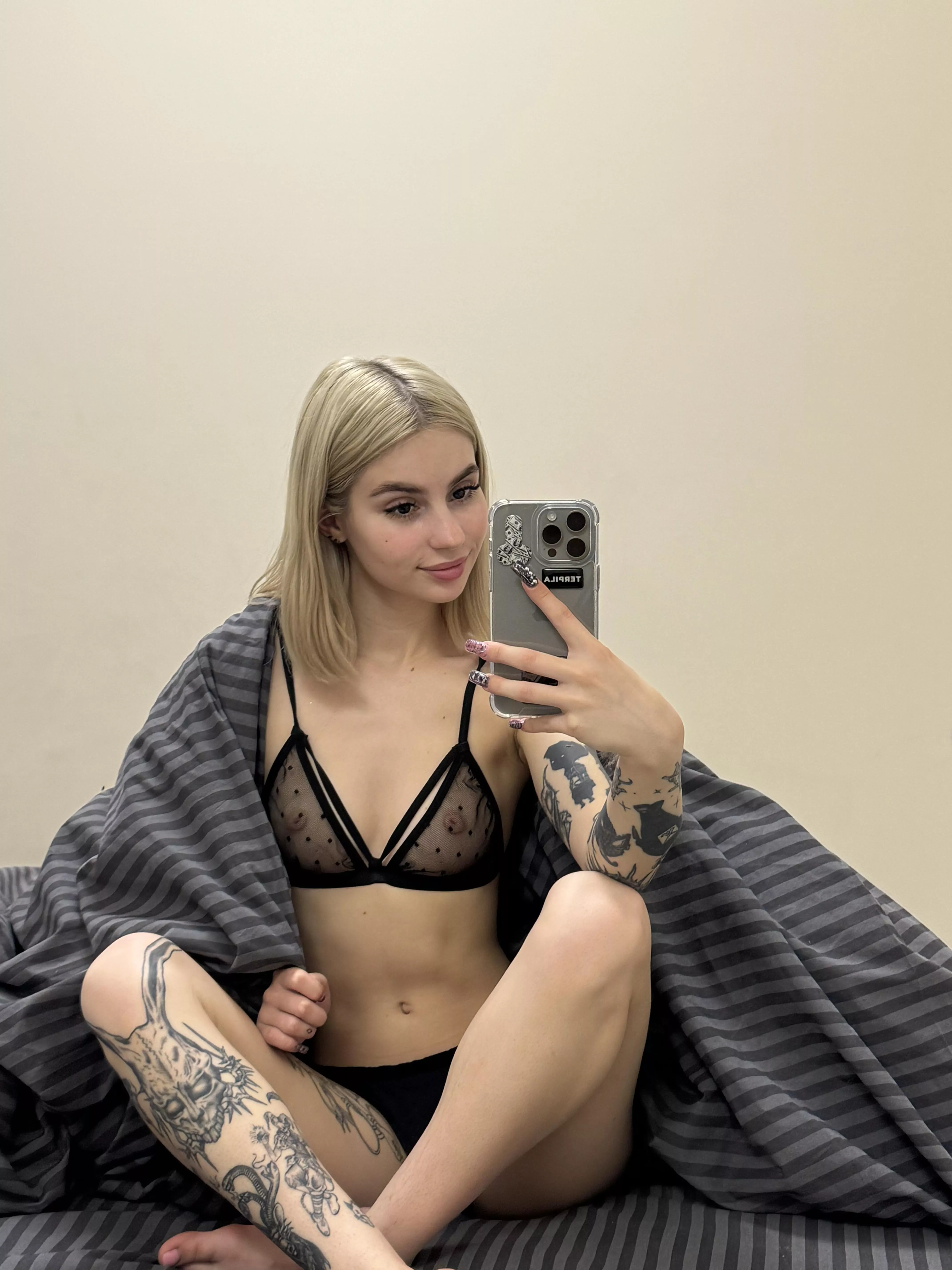 Would you stay in bed with me all day  posted by VoltageLeak