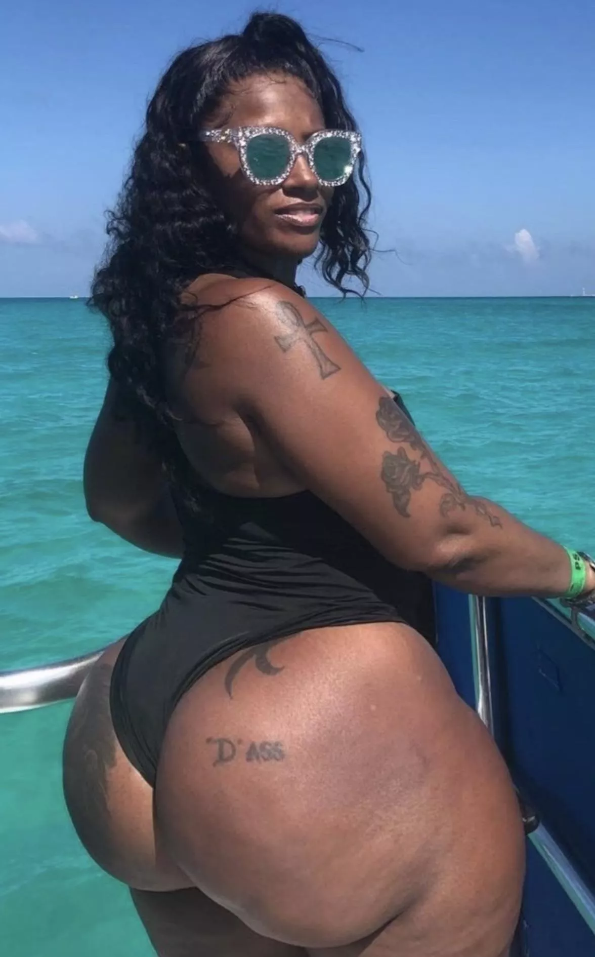 Wow! posted by MsKindaThick