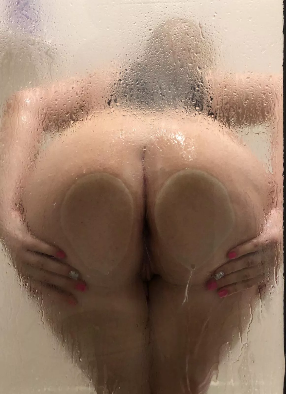 19f. let’s have fun daddy! (i will verify) posted by realLunaCurves11