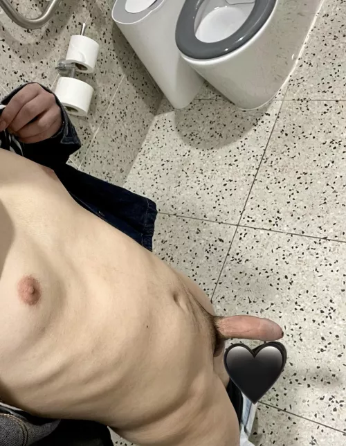 19M horny in public toilets, would u reward me? 😍😩 by InvestingMindset88
