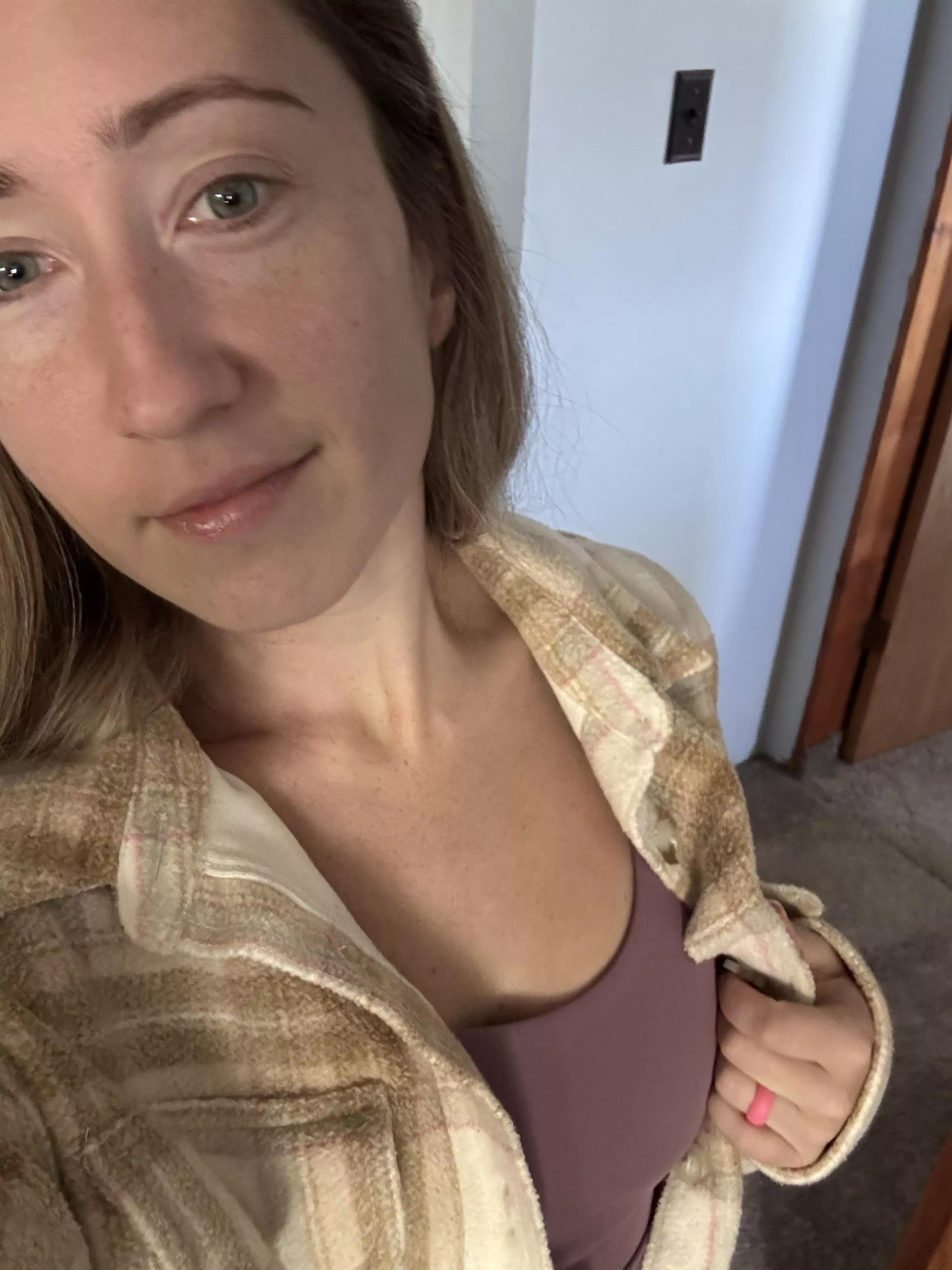 32f happy Sunday  posted by MariahChase