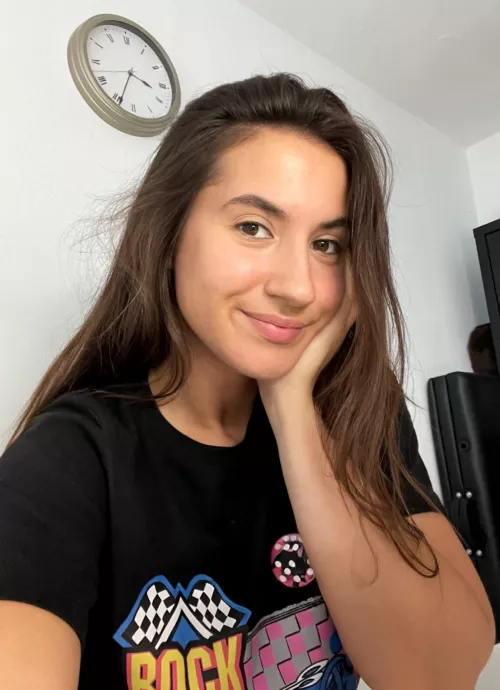 a country girl here by brightlywizz