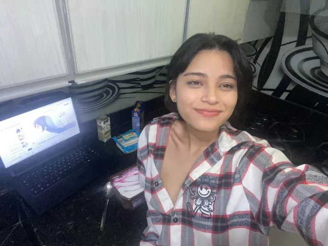 A little bit of mystery makes everything sexier. by salitobabyyy