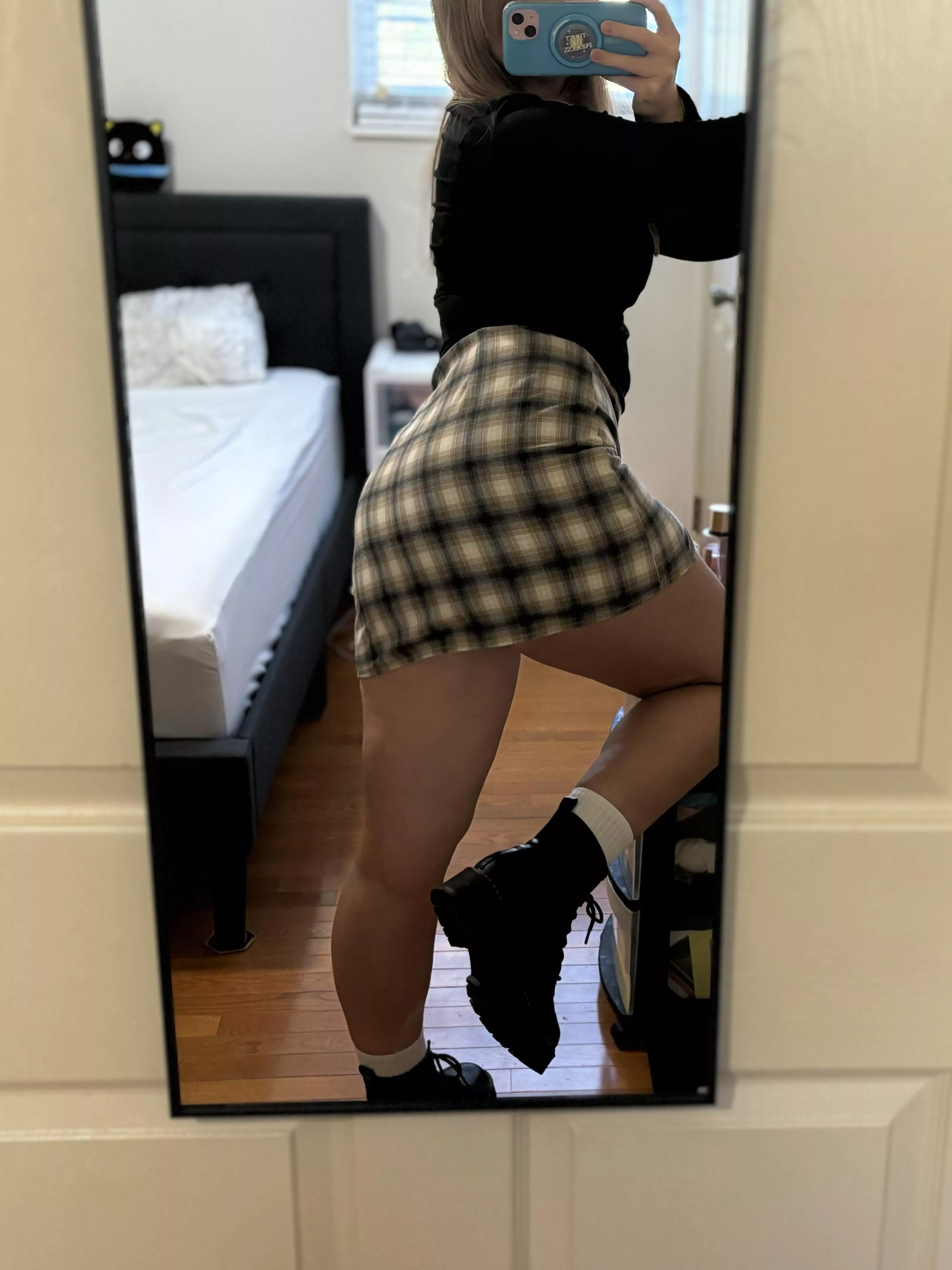 Another SFW Sunday in this skirt because I love it  posted by Commercial_Delay_851